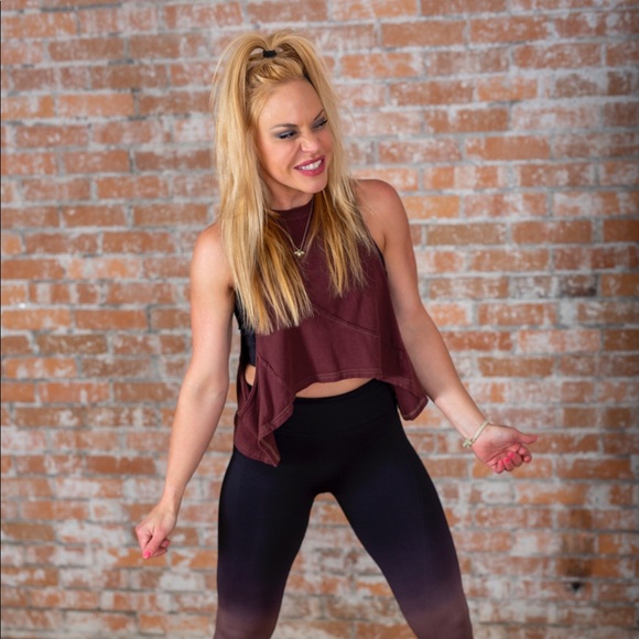 Meet your Posher, Tenley - Picture 2 of 3